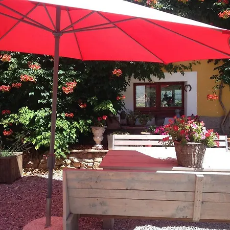 Maspitra Bed & Breakfast *